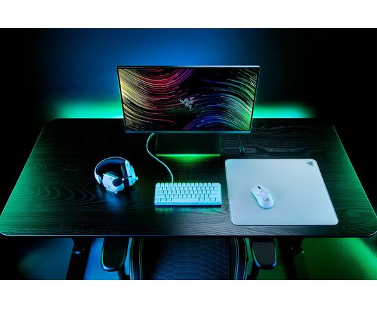  Игровой коврик для мыши Razer Atlas White RZ02-04890200-R3M1 